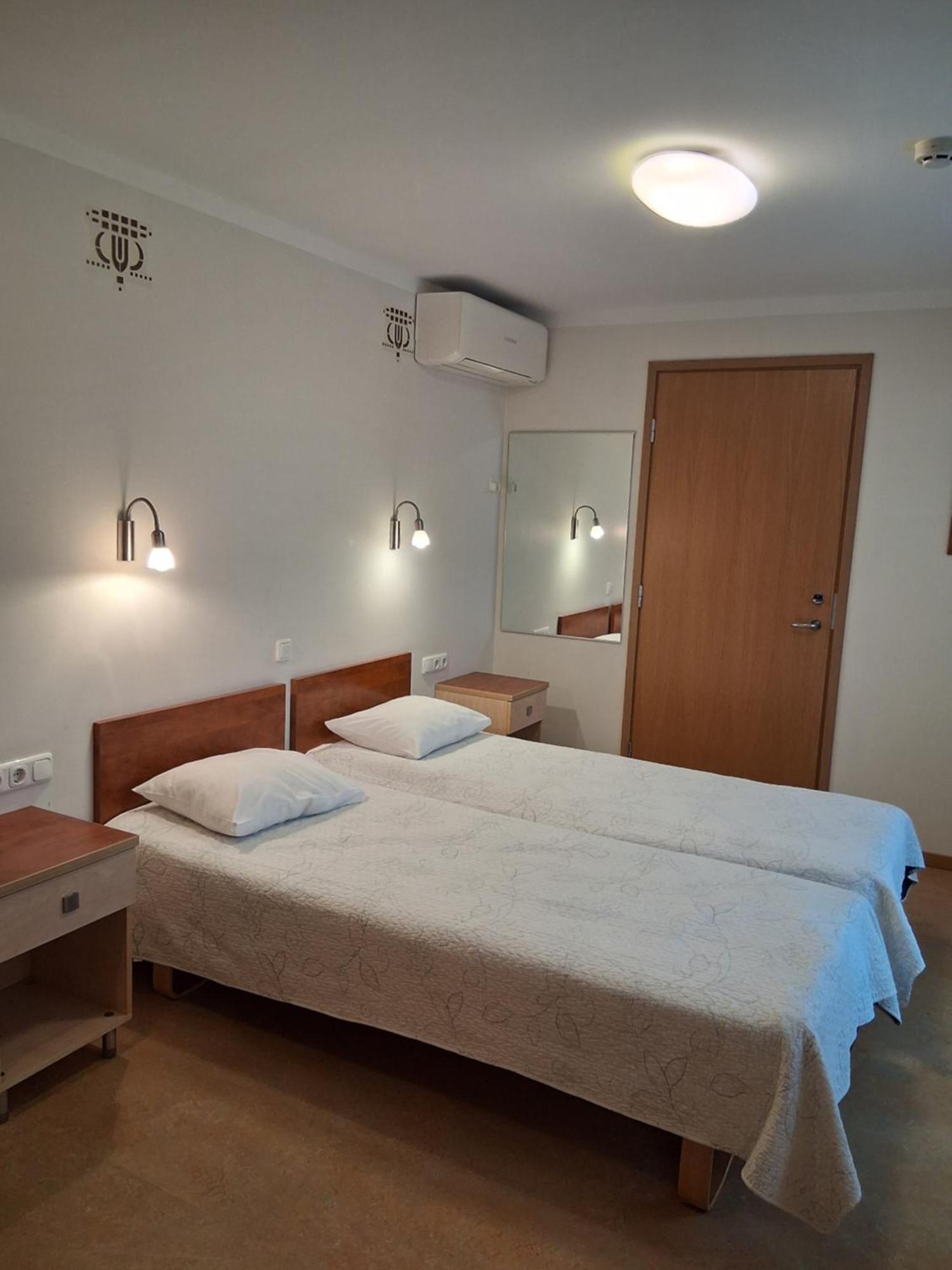 Hommiku Guesthouse Пярну Экстерьер фото